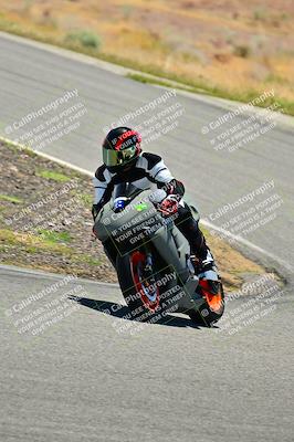 media/Apr-13-2025-TrackXperience (Sun) [[fb1ef998a6]]/Level 1 (Beginner)/Turns 4 and 6 (Session 4)/